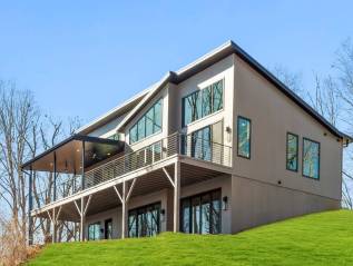 Modern Mountain Views